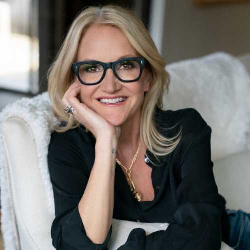 Mel Robbins Bio Book for Speaking Engagements